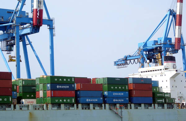Porti: senza transhipment Genova scala classifica europea