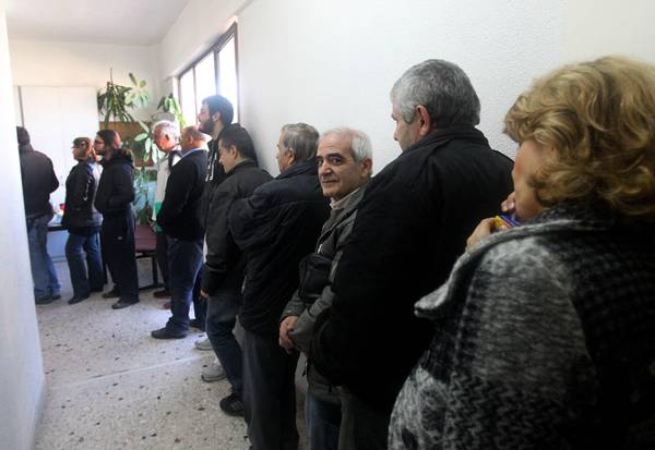 Long lines of people were forming in front of local tax  to unregister their cars