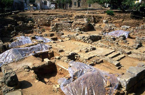 Gli scavi di antica Cidonia, nei pressi di Chani (Creta).