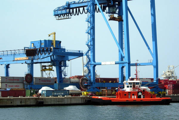 Porti: Merlo, a Genova record semestrale dei traffici