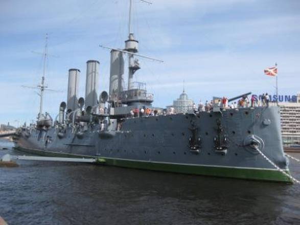 Russia: incrociatore Aurora torna a navigare dopo 27 anni