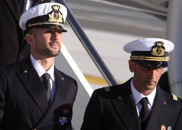 Marò: 'l'Italia chiede altri tre mesi per Latorre'