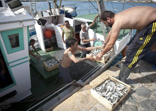 Oceana, norme per pescherecci Europa in acque extra-Ue