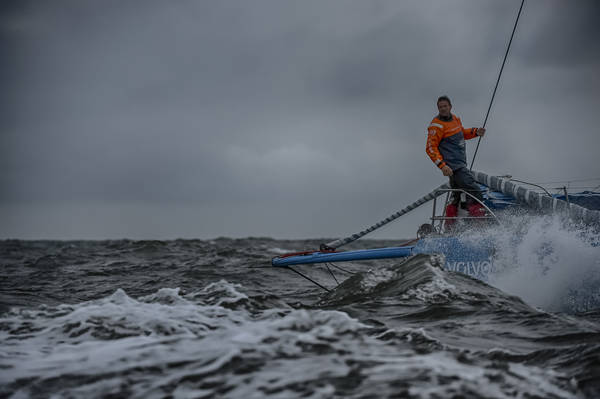  Volvo Ocean Race: il primo sfidante è Team AkzoNobel, skipper Simeon Tienpont