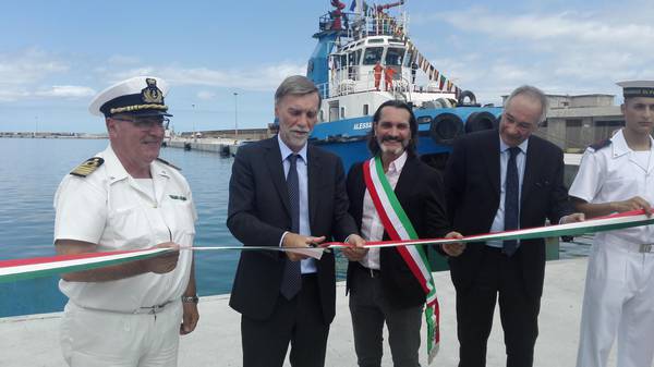 Porti: Delrio inaugura la nuova banchina a Porto Torres