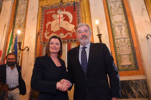 Carla Demaria (S), presidente di Ucina, e Marco Bucci (D), sindaco di Genova