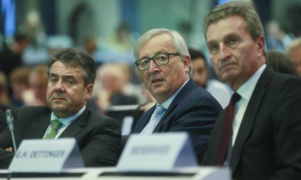 Oettinger, Pac e politica di coesione verso calo da 35% a 30% su bilancio Ue