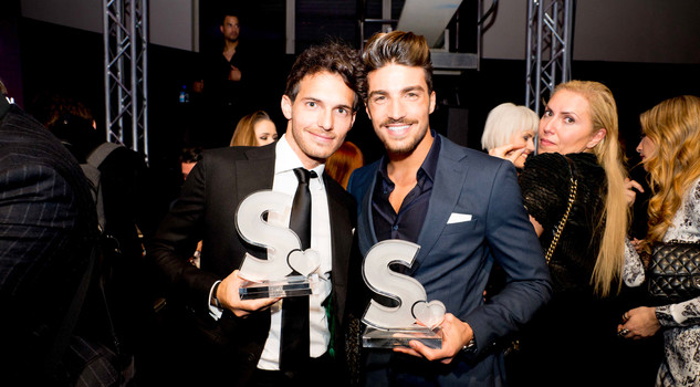 Stylight fashion influencer awards. A sinistra Riccardo Pozzoli, a destra Mariano Di Vaio.