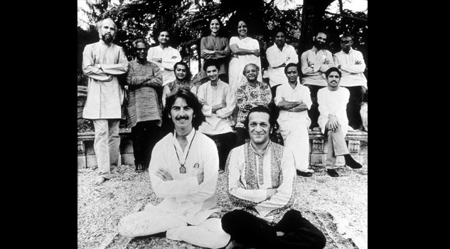 Il sentiero della felicita' - Awake: the life of Yogananda - George Harrison con Pandit Ravi Shankar