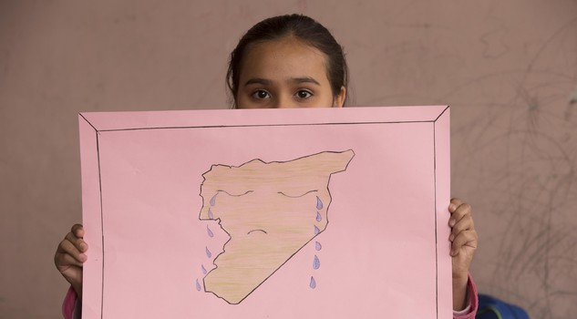 Siria: Unicef; i disegni dei bambini tra orrore e speranza. La Siria che piange nel disegno di Haneen, 11 ann. Immagine Unicef Italia