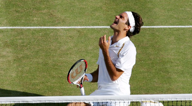 Tennis: Federer trionfa a Wimbledon, 8 i successi sull'erba inglese / Speciale