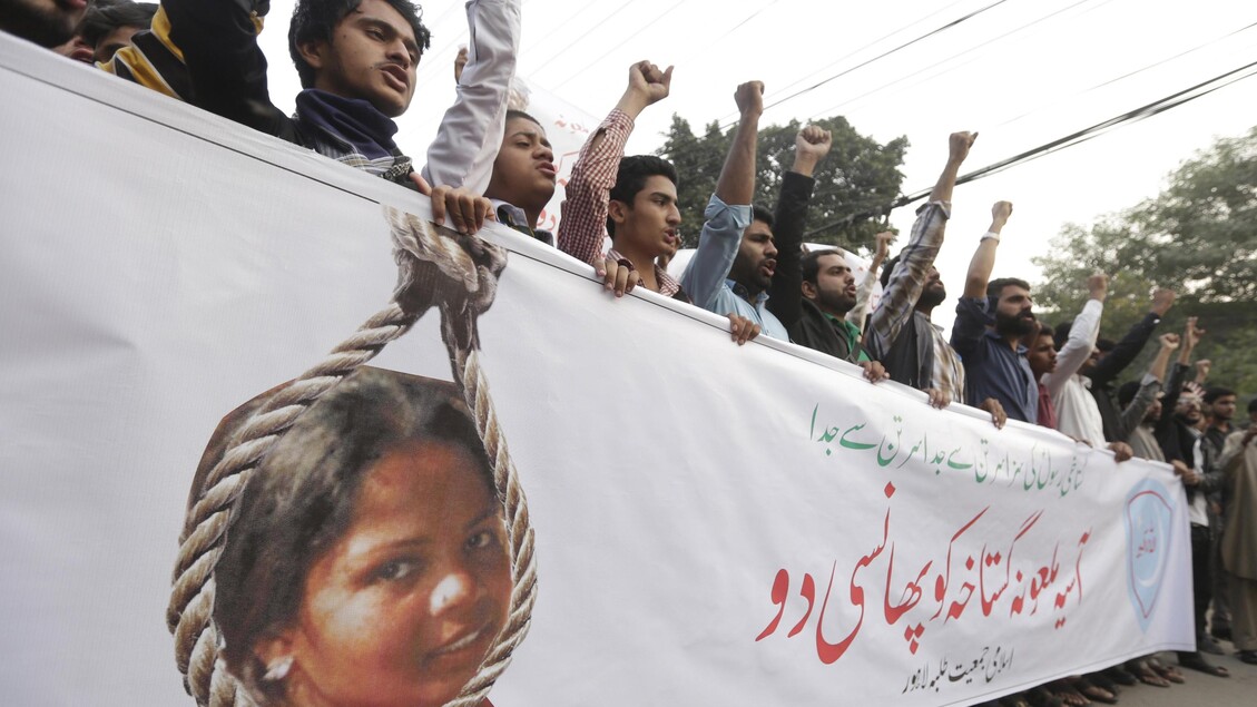 Una manifestazione contro Asia Bibi in Pakistan