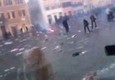 Gli scontri tra i tifosi del Feyenoord e la polizia in piazza di Spagna (ANSA)
