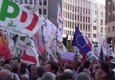 Migranti, a Milano in 15mila contro il vertice Salvini-Orban © ANSA
