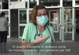 Madrid, l'applauso di medici e infermieri per il primo paziente dimesso © ANSA