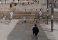 Coronavirus, disinfestazione del Muro del Pianto di Gerusalemme © ANSA