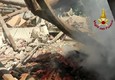 Esplosione e crollo di un'abitazione a Pontremoli, si scava tra le macerie © ANSA