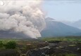Indonesia, erutta il vulcano del Monte Semeru: centinaia di evacuati (ANSA)