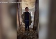 Ucraina, il piccolo Makar mostra in video la sua casa distrutta a Mariupol © ANSA