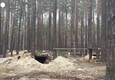 Campo base russo abbandonato in una foresta vicino a Kiev © ANSA
