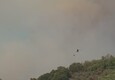 Incendio in Versilia, oltre 500 ettari di bosco in fumo sulle colline di Massarosa © ANSA