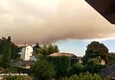 Incendio Carso, una fitta nube di fumo vista dai residenti di San Canzian d'Isonzo © ANSA