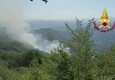 Incendio boschivo nel Monferrato, Canadair in azione © ANSA