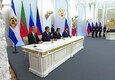 Russia: Putin firma i trattati di annessione delle regioni ucraine (ANSA)