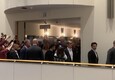Zelensky arriva al Parlamento europeo accolto dagli applausi (ANSA)