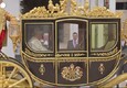 Re Carlo III e la regina consorte Camilla arrivano a Westminster © ANSA