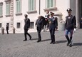 2 giugno, Mattarella assiste a cambio della guardia d'onore (ANSA)