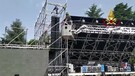 Bassano del Grappa, crolla la tettoia del palco per il concerto di Elisa (ANSA)