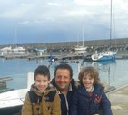 I miei figli Nicola Pio e Rocco Karol - Francesco Lacopo a Roccella Jonica © ANSA