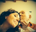 Un selfie degno di nota! Auguri al mio papa'! Laura Pecora e il papa' Mario	il giorno del suo 89mo compleanno a Iseo ( Bs) © ANSA