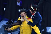 Sanremo, Raffaele-Favino show, medley sui musical (ANSA)
