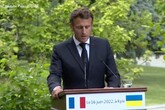 Ucraina, Macron: 'Per noi Kiev e' gia' nella famiglia europea'