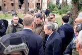 Ucraina, Draghi, Macron e Scholz in visita al centro distrutto di Irpin