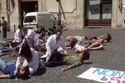 Flash mob giovani medici in tutta Italia
