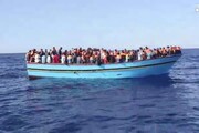 A Salerno sbarcano oltre 1.000 migranti