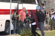 Tensione durante lo sgombero dei migranti a Ventimiglia