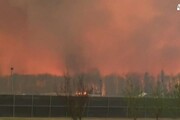 Canada, violento incendio a Fort McMurray