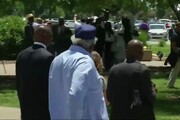 Addio ad Ali, bagno di folla al funerale islamico