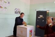 Elezioni in Sicilia, Musumeci al seggio: che Dio ci aiuti