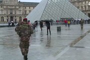Sventato attacco kamikaze in Francia