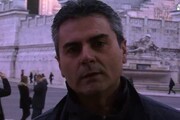 Taxi: 'traditi da politica', rabbia in piazza a Roma