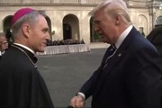 Il presidente Trump arriva in Vaticano