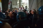 Tav: Torino, manifestanti sotto il Municipio
