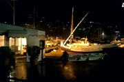 Mareggiata e danni al porto turistico di Rapallo
