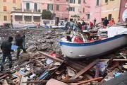 Devastato il borgo marinaro di Genova