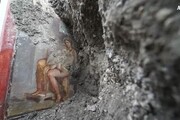Leda e il cigno, a Pompei scoperta a luci rosse